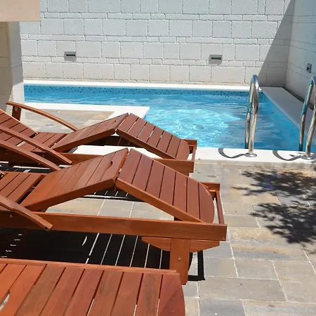 Sunshine דירה טרוגיר